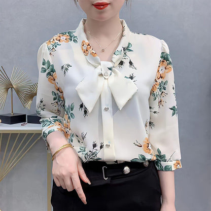 🔥Buy 2 pieces with free shipping🔥Fashion Floral Silk Smooth Shirt